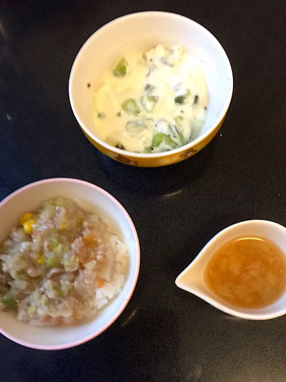 離乳食 朝
・中華丼
・キャベツのお味噌汁
・キウイ豆乳グルト|ぺろたんさん