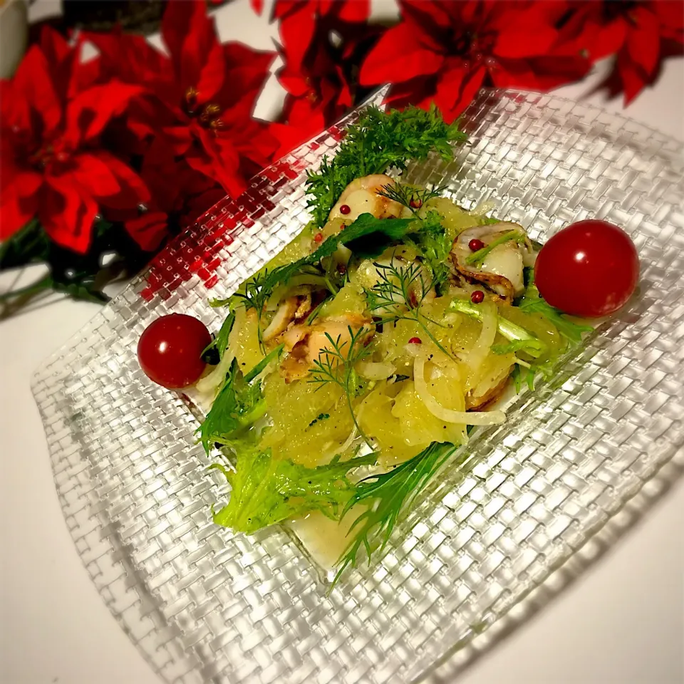 Snapdishの料理写真:桜央里さんの料理 ホタテと玉ねぎとグレープフルーツのマリネ💖✨|佐野未起さん