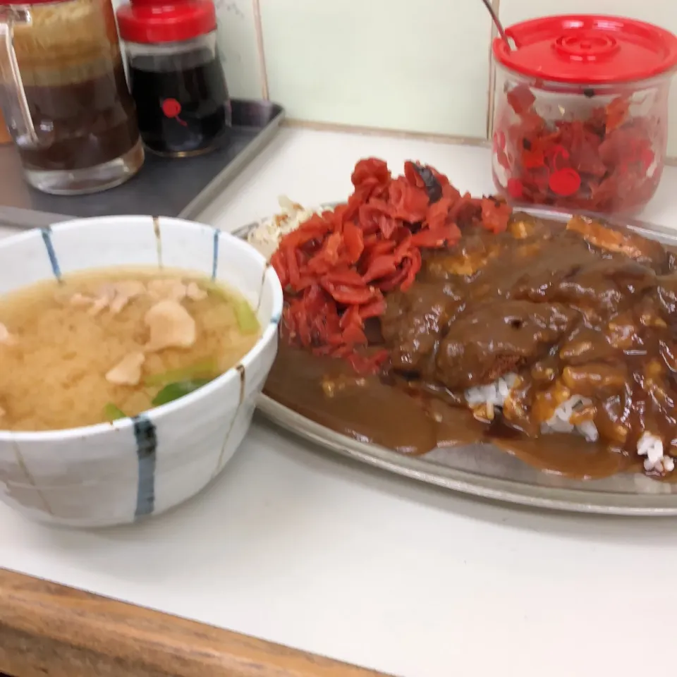 カツカレー大盛り 豚汁|Hajime Sakaiさん