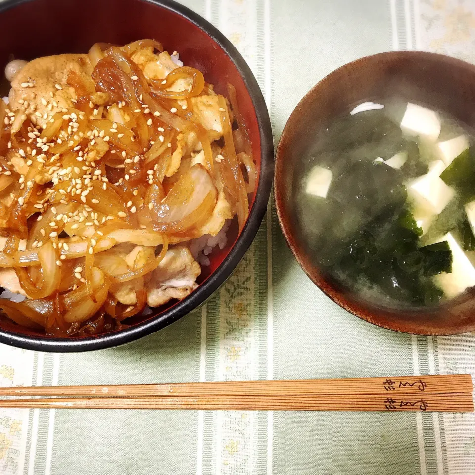 豚丼(生姜焼き)|るりかさん