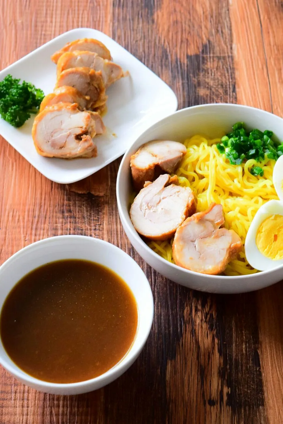 炊飯器で作る鶏ももチャーシュー＆カレーつけ麺のレシピ|アマイモノ・クウ蔵さん