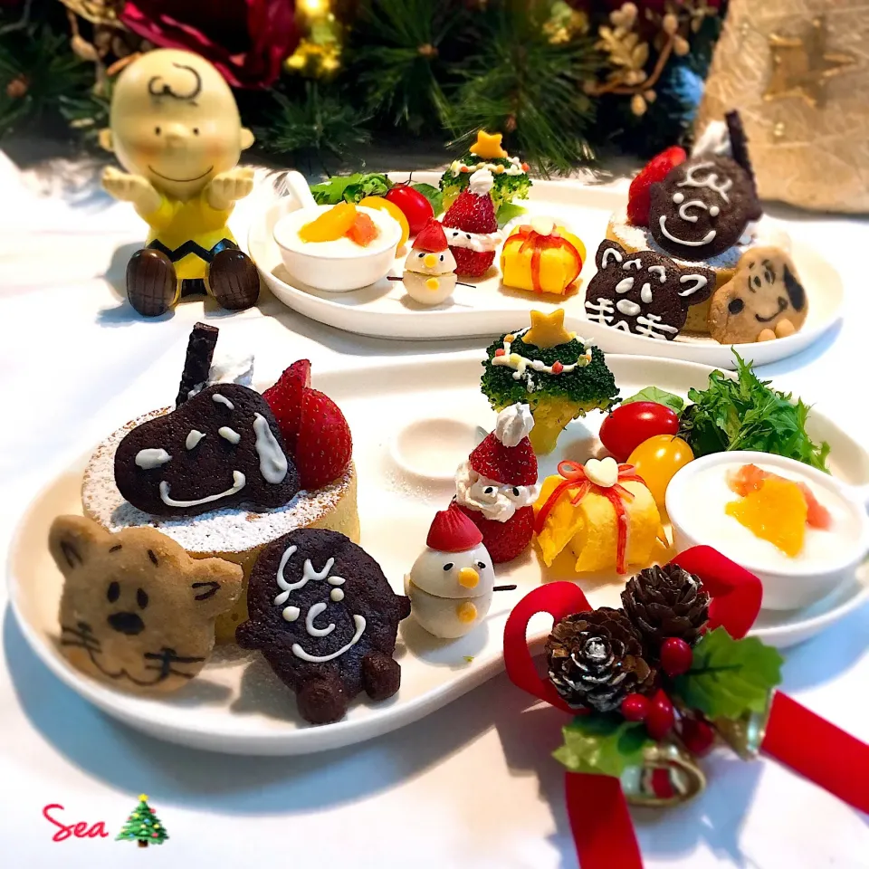 Snapdishの料理写真:厚焼きパンケーキ🥞で、クリスマスワンプレートモーニング🎄|seaさん