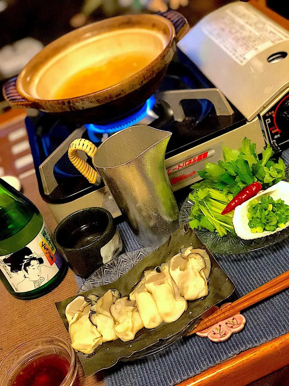 Snapdishの料理写真:牡蠣の酒しゃぶ

#酒しゃぶ  #しゃぶしゃぶ #牡蠣のしゃぶしゃぶ  #いただきもの  #真牡蠣  #殻付き牡蠣  #宮城県産  #松島産  #日本酒  #日本酒に合う  #くどき上手|たつやん。さん