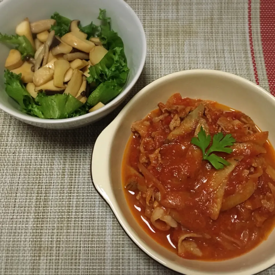 きのこソテーのせサラダ・豚とごぼうのトマト煮込み|美也子さん