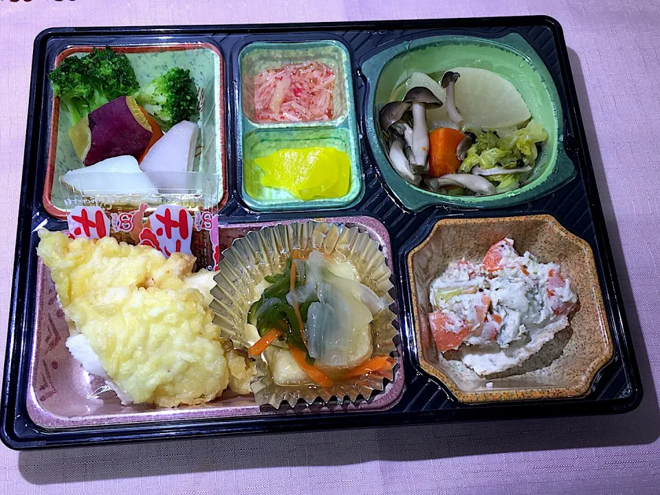 鶏ささみ天ぷら 日替わり弁当 豊川市豊橋市の一部エリア宅配|Naokazu Kuritaさん