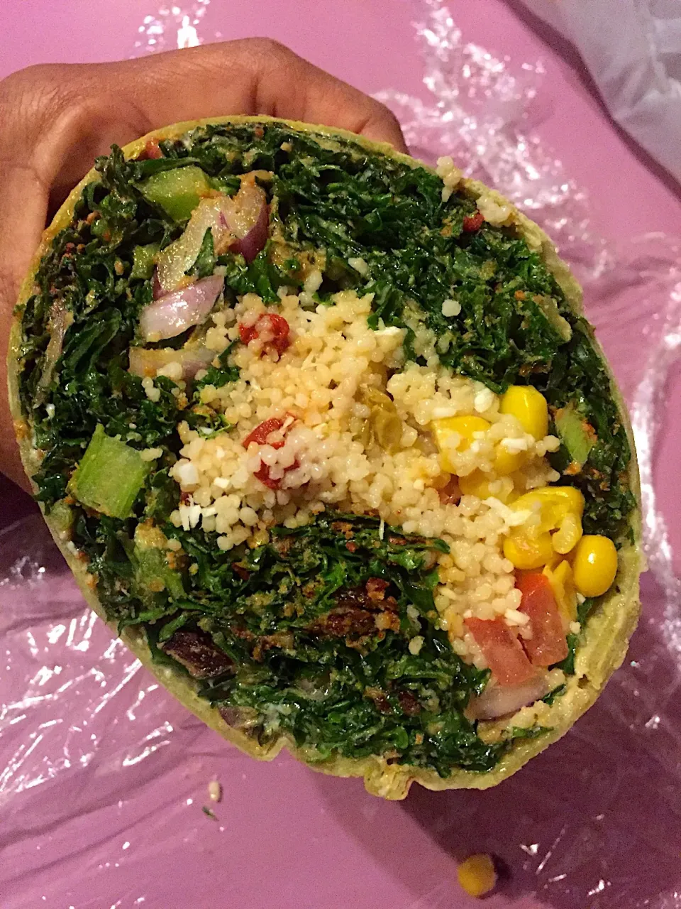 Raw kale wrap|Nakia Fordさん