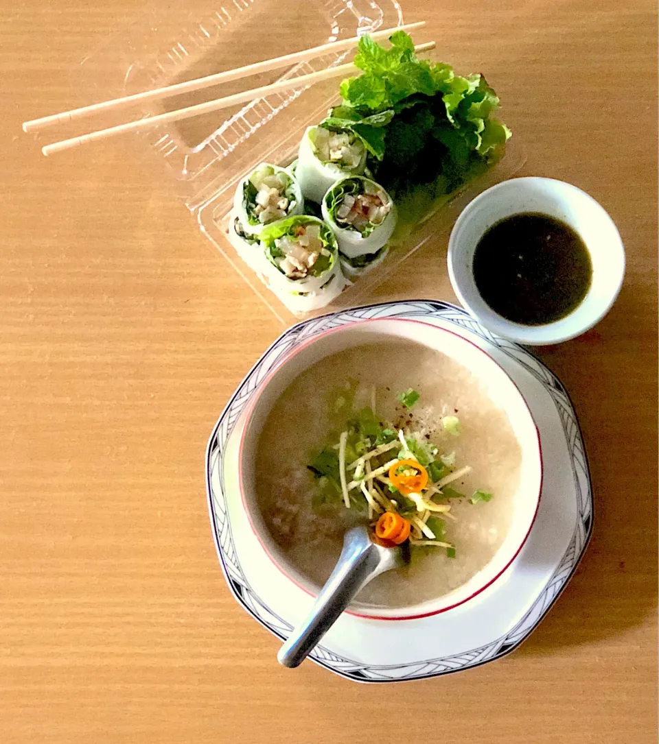 Pork porridge of “Samyan porridge”.|Chalinee Kalyanamitraさん