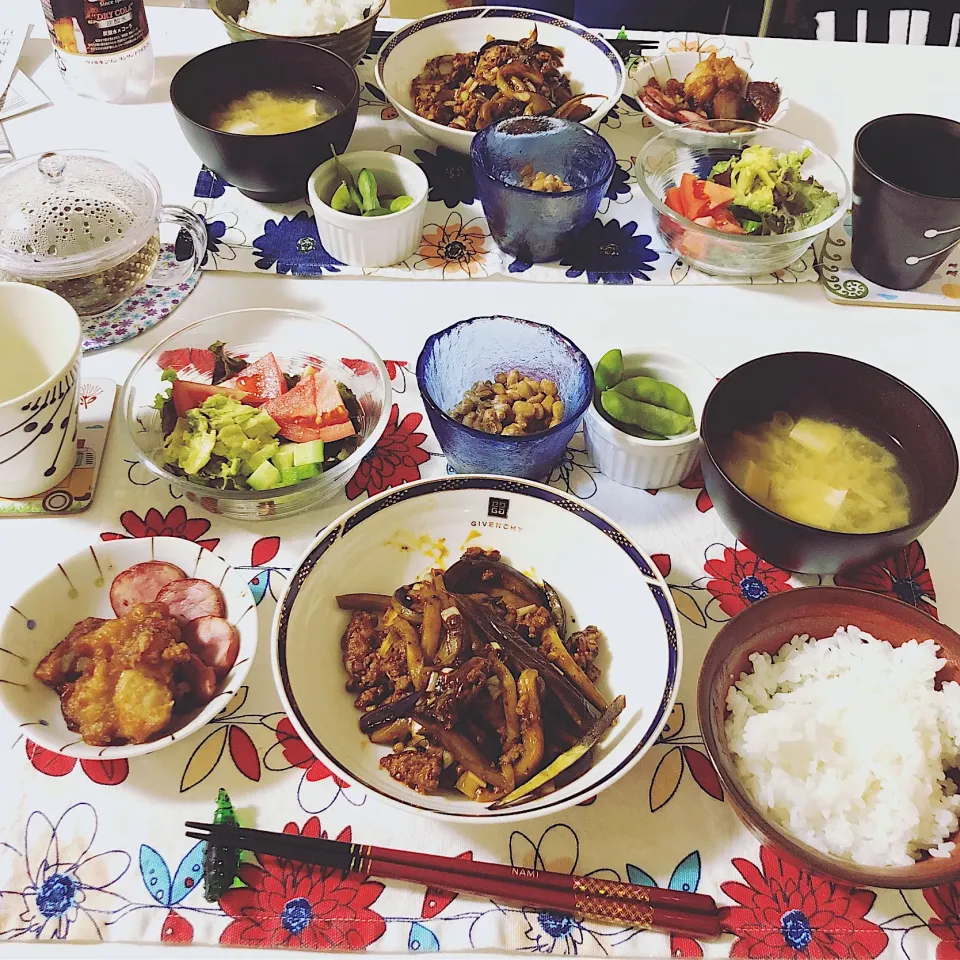 昨晩のご飯 #晩御飯  #ふたりごはん #手作り#麻婆茄子#サラダ|Kuraraさん