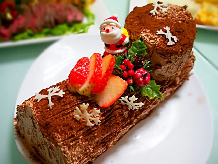 Snapdishの料理写真:#ブッシュドノエル
#クリスマスケーキ#クリスマス
#クリスマスパーティーグランプリ|kanaさん