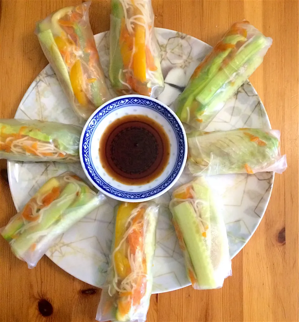 Veggie springrolls 🌱😋|MissYumYumさん