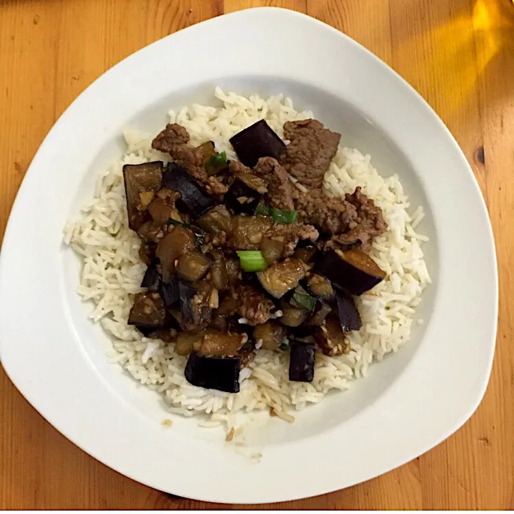 Eggplant, beef with rice|Em’sKitchen🍝さん