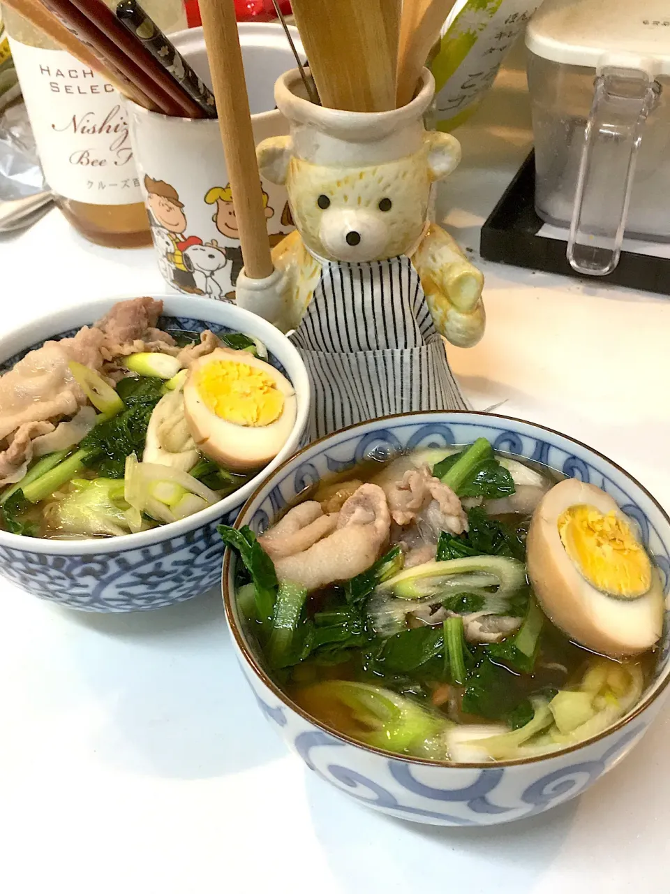 お昼の醤油ラーメン🍜|けもさん