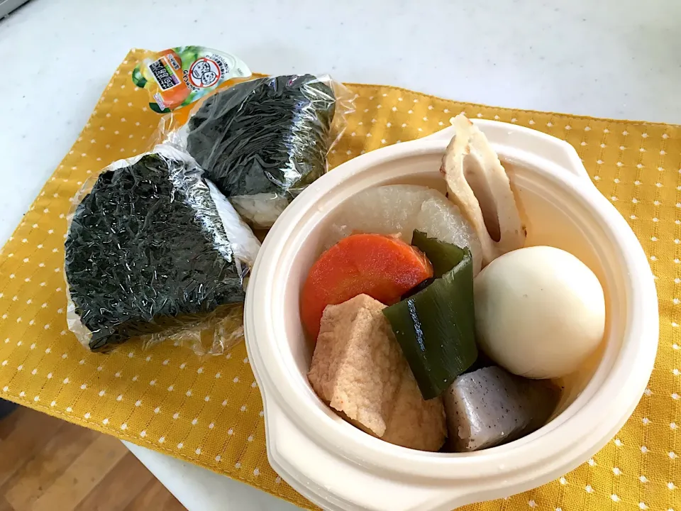 今日のお弁当🍱
おでん🍢|くっきいさん