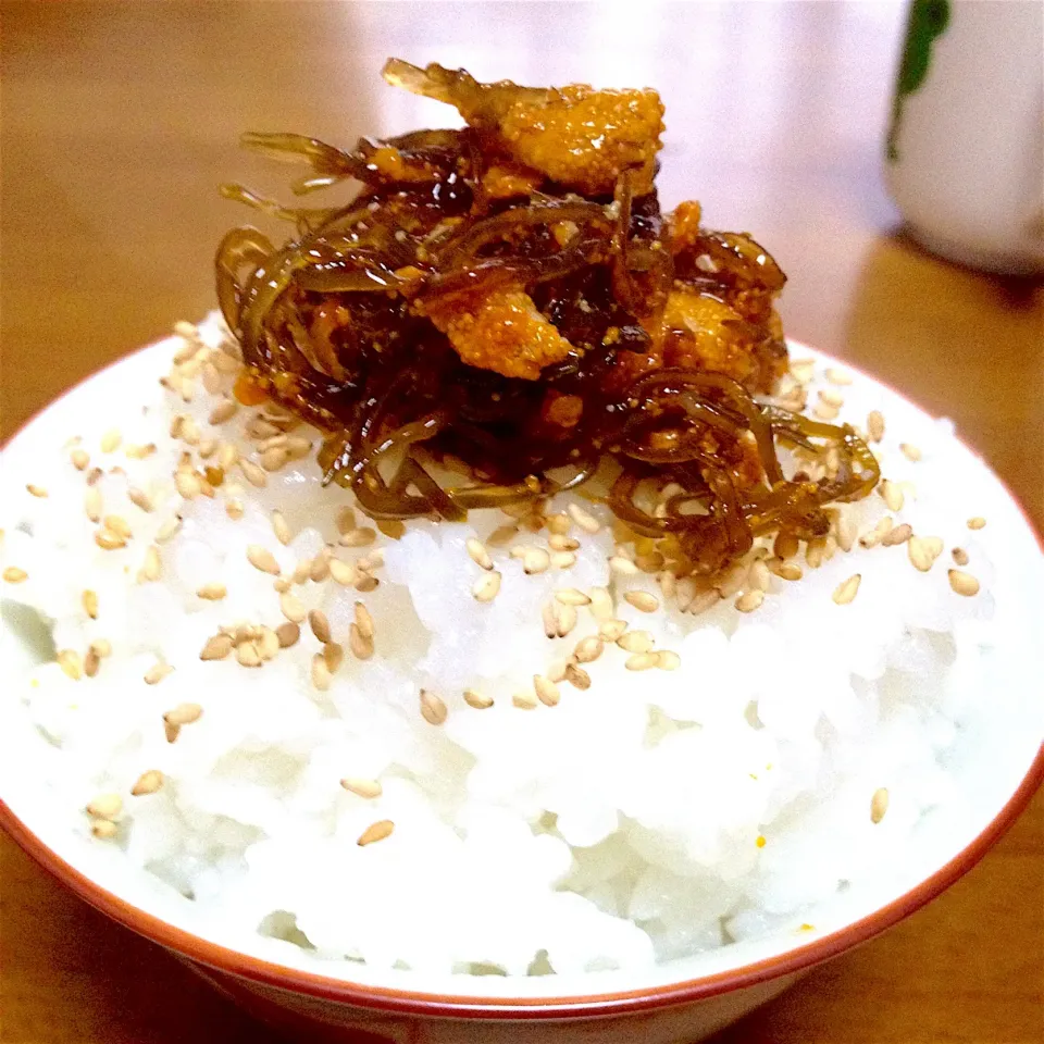 炊きたてご飯🍚鱈子と昆布の甘辛煮でね〜🤗❤️|まいりさん