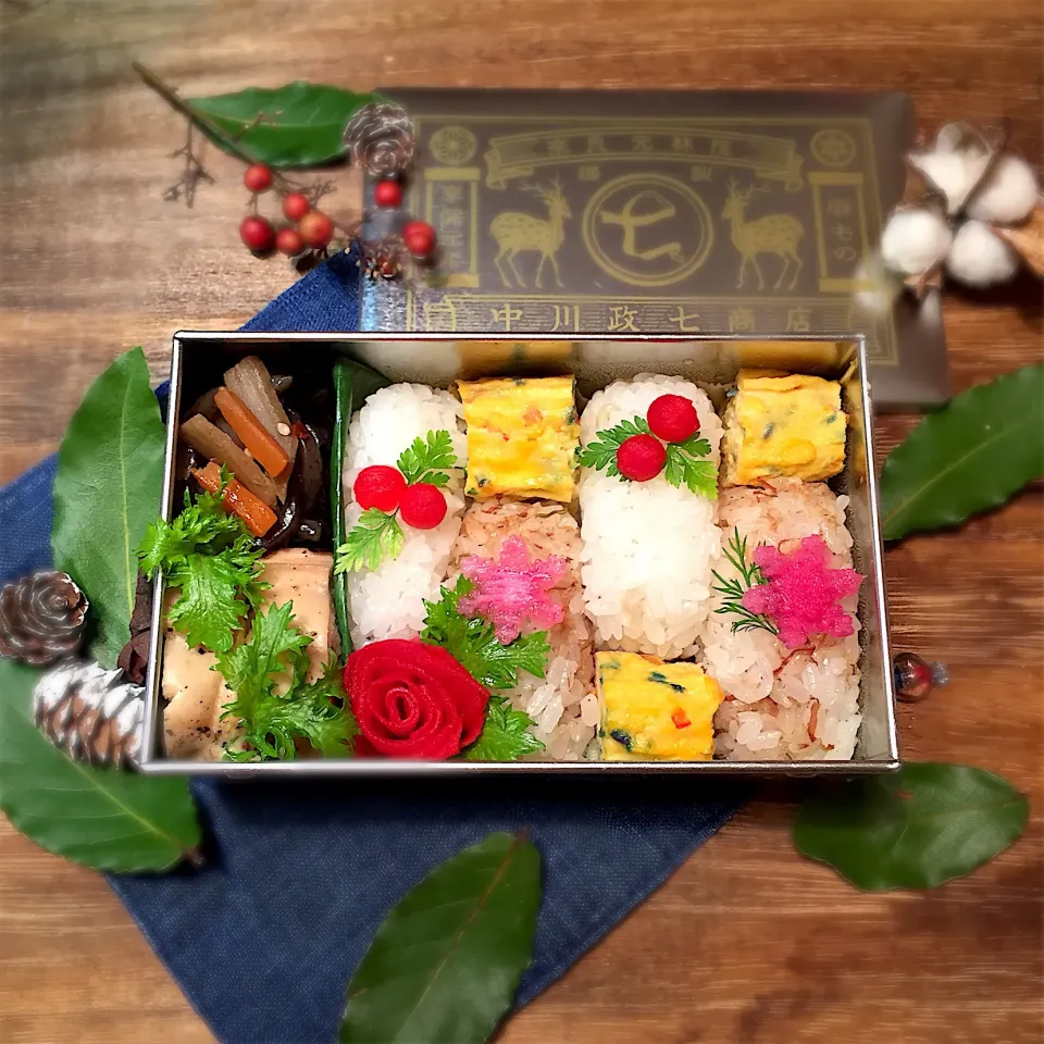 Snapdishの料理写真:和風弁当 🎄クリスマスボックス|puchan_cafeさん