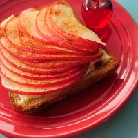 りんごとクリームチーズのシナモントースト🍎