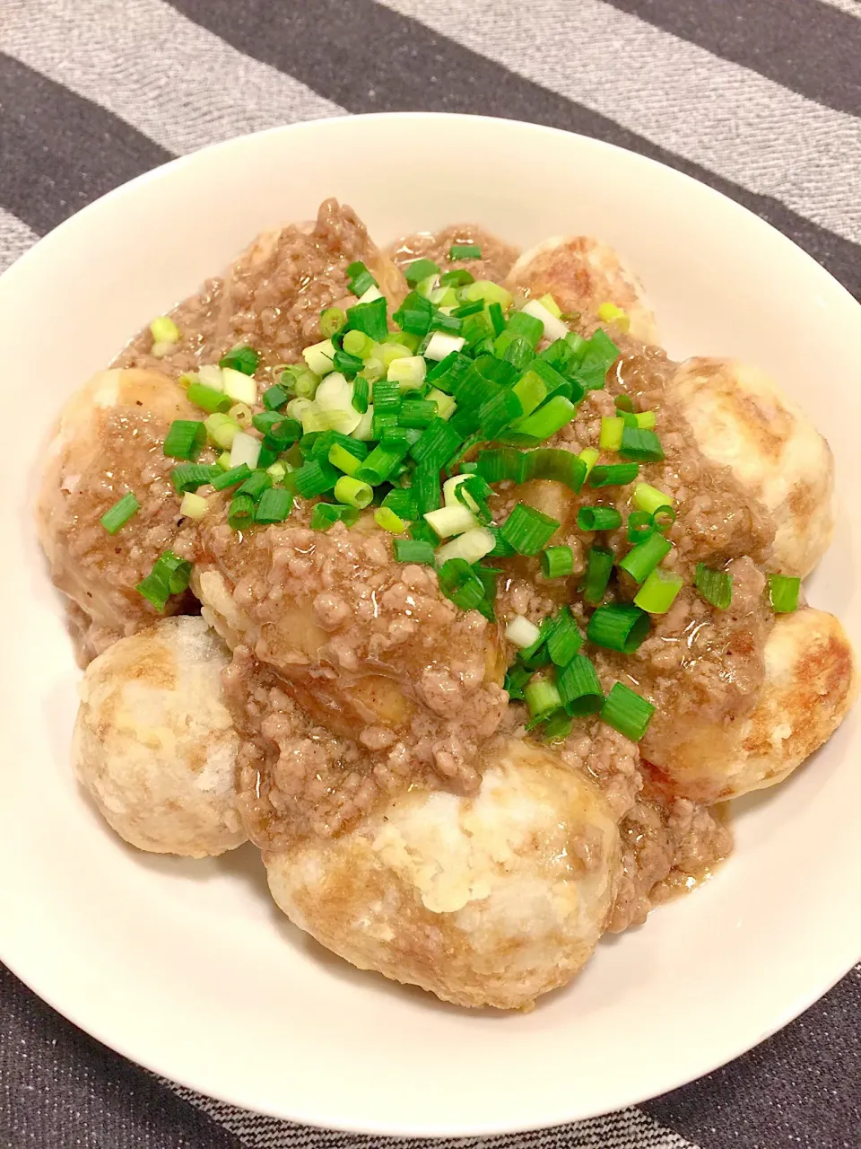 揚げ里芋のひき肉あんかけ|アチコさん