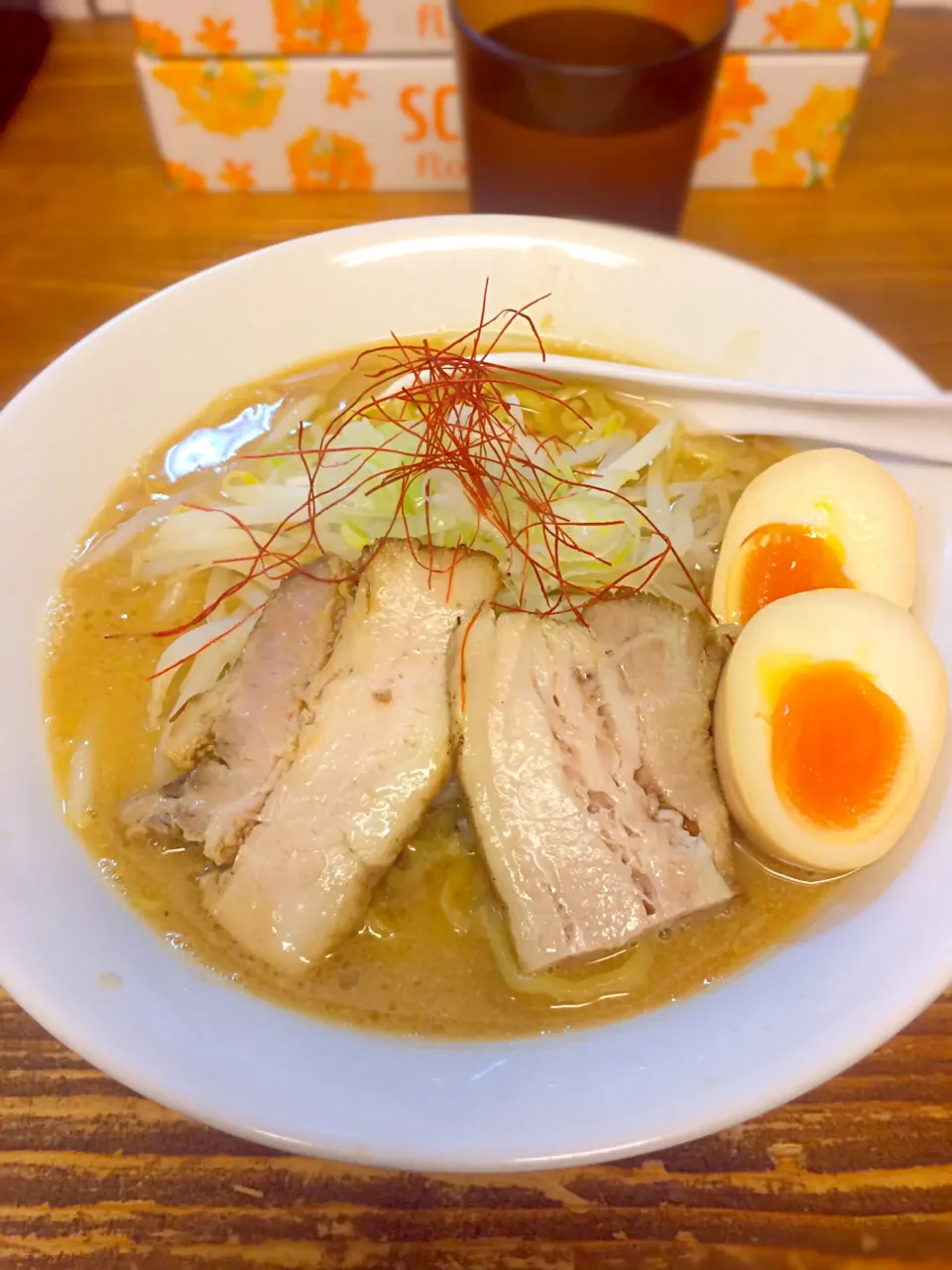 Snapdishの料理写真:限定 味噌ラーメン＋味玉
@くじら食堂|morimi32さん