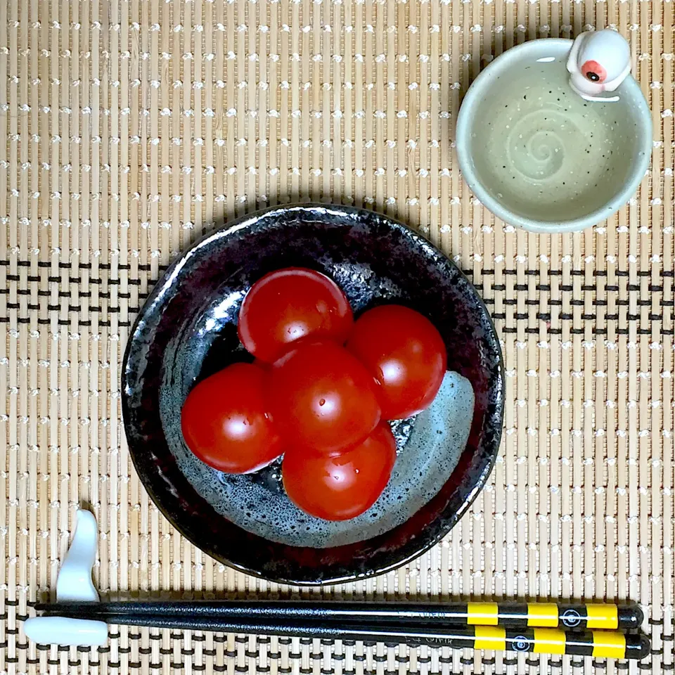 冷やしトマト🍅  (^-^)|Kei Satoさん