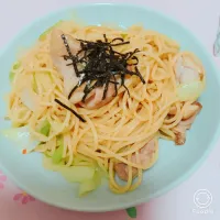 Snapdishの料理写真:ネギチキンしょうゆパスタ|ちあきさん