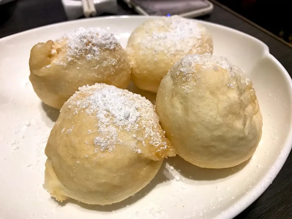 Red beans paste, banana, soufflé balls|Sky Blueさん