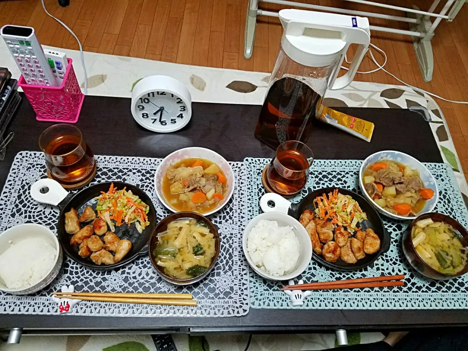 Snapdishの料理写真:塩からあげ、キャベツと人参のたらこ炒め、肉じゃが！お味噌汁！|みーさん