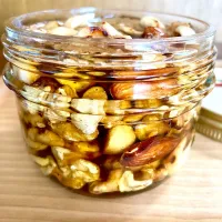 ハニーナッツ🍯🥜
ローストしてから蜂蜜に漬けるだけ

あら簡単