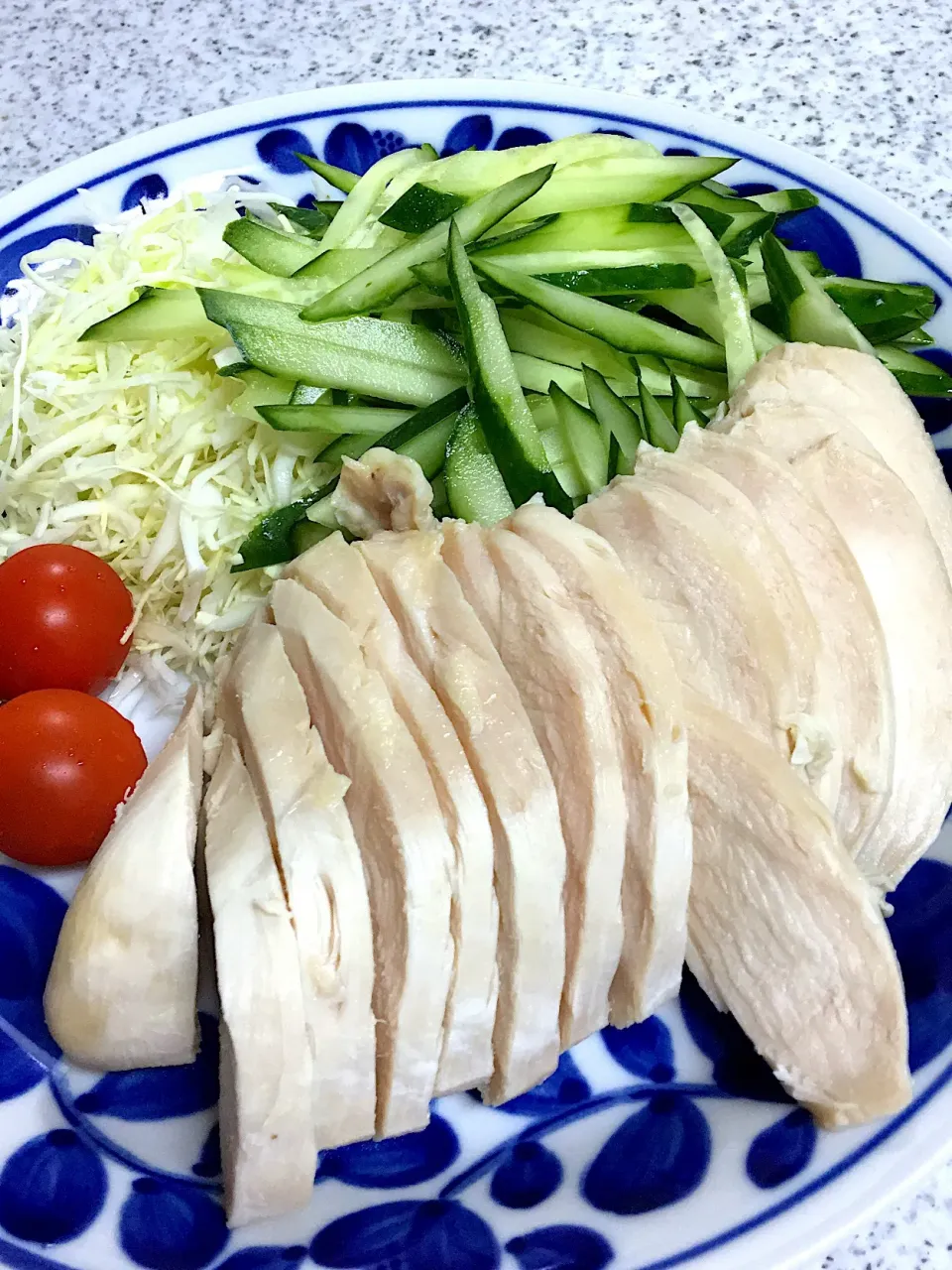 Snapdishの料理写真:鶏ハムー！！
#鶏胸肉#ハム|かねしろ食堂さん