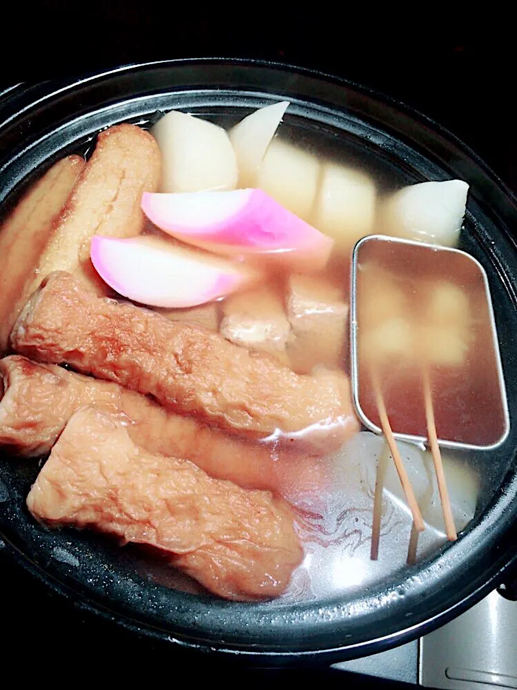 Snapdishの料理写真:熱々おでん🍢
用意してます😊🎶💓

ちょっとしたつまみに
ピッタリです🙆🎶|スイーツ ビュッフェ PRINCESS 熊本さん