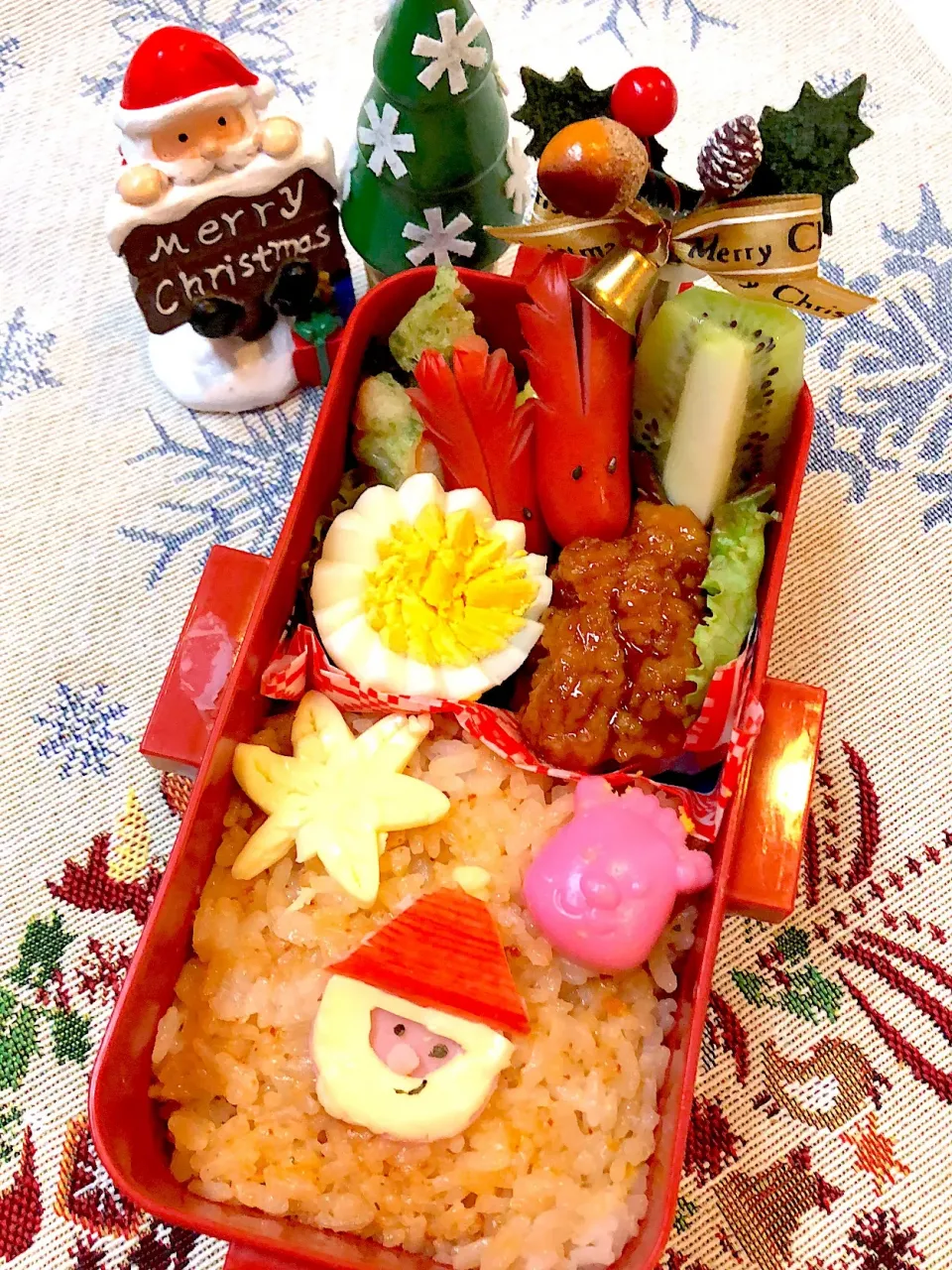 #クリスマスお弁当  #キャラ弁  #学生弁当|Yuki Kawasumiさん