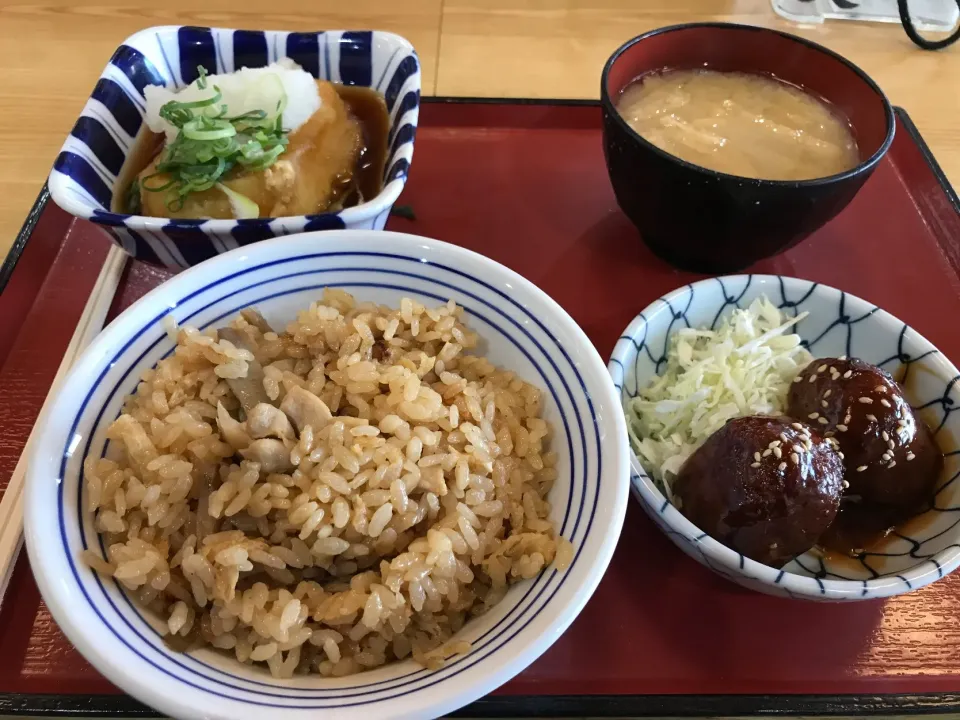 揚げ出し豆腐と肉団子|手品先輩さん