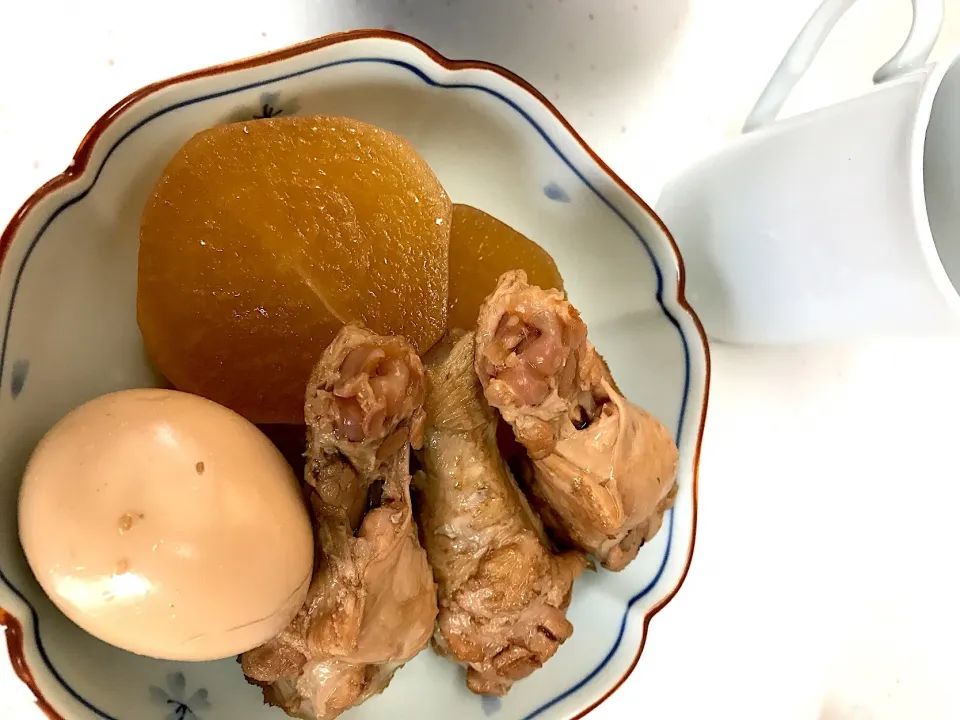 手羽元と大根と卵の煮物|sinさん