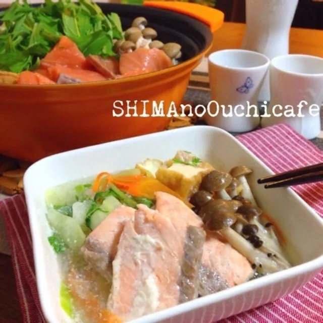 Snapdishの料理写真:SHIMAさんの鮭とキャベツのとろろ鍋 #レシピブログ #RecipeBlog|レシピブログさん