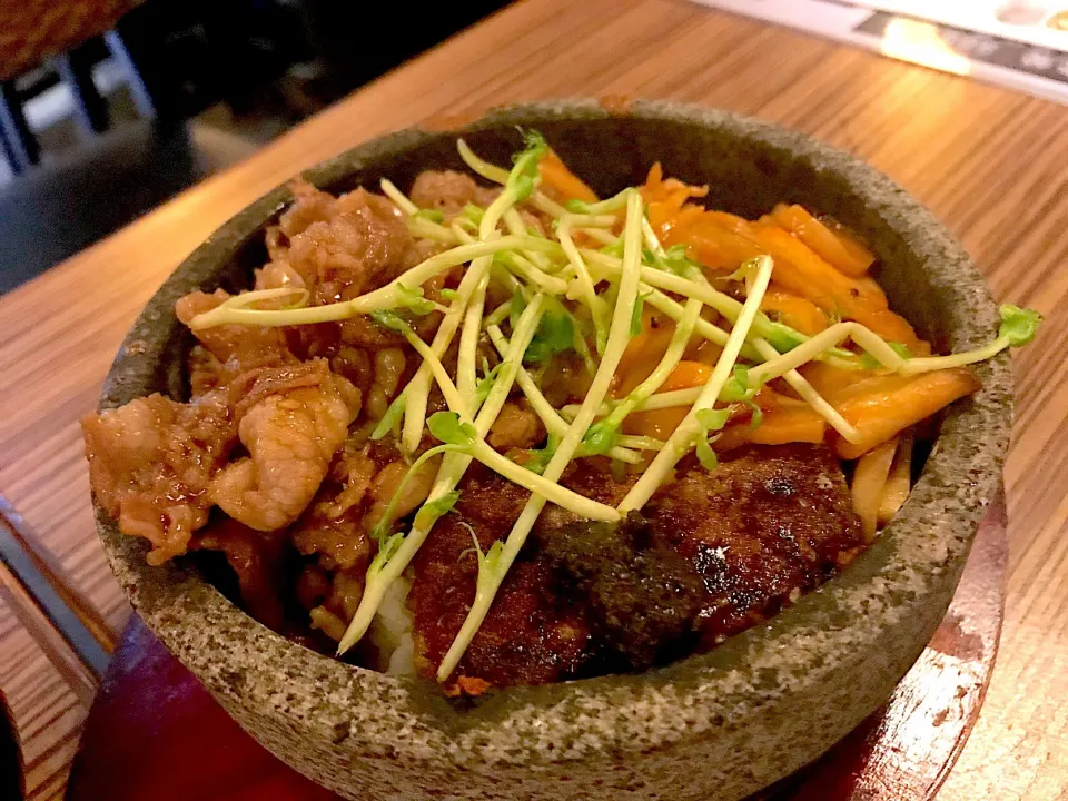 Beef with goose liver mushrooms & rice|Sky Blueさん