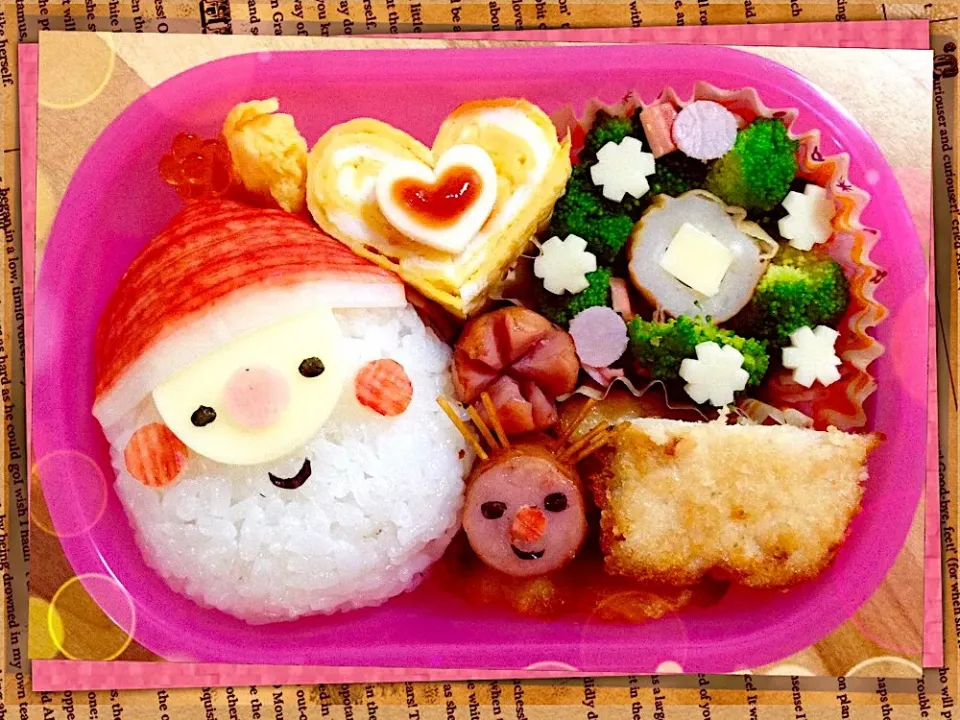 子どものお弁当＊サンタクロースとトナカイとリース🎄|yukikiさん