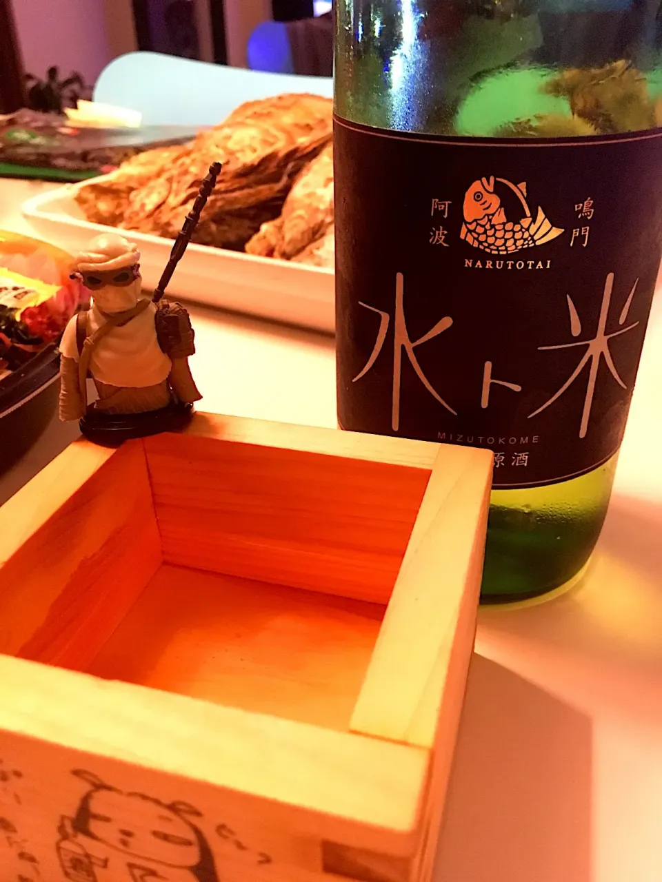 ワインボトルのような瓶の徳島の日本酒。飲みやすい。|Rickey Pierreさん