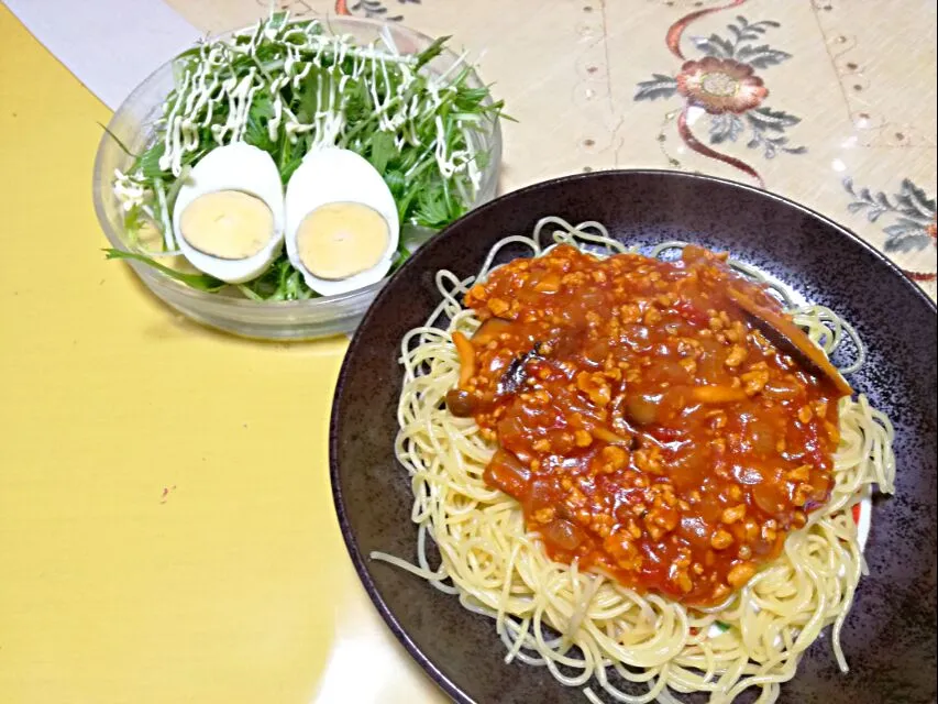 晩ごはん　
ミートソース スパゲッティー🍝|korinoさん