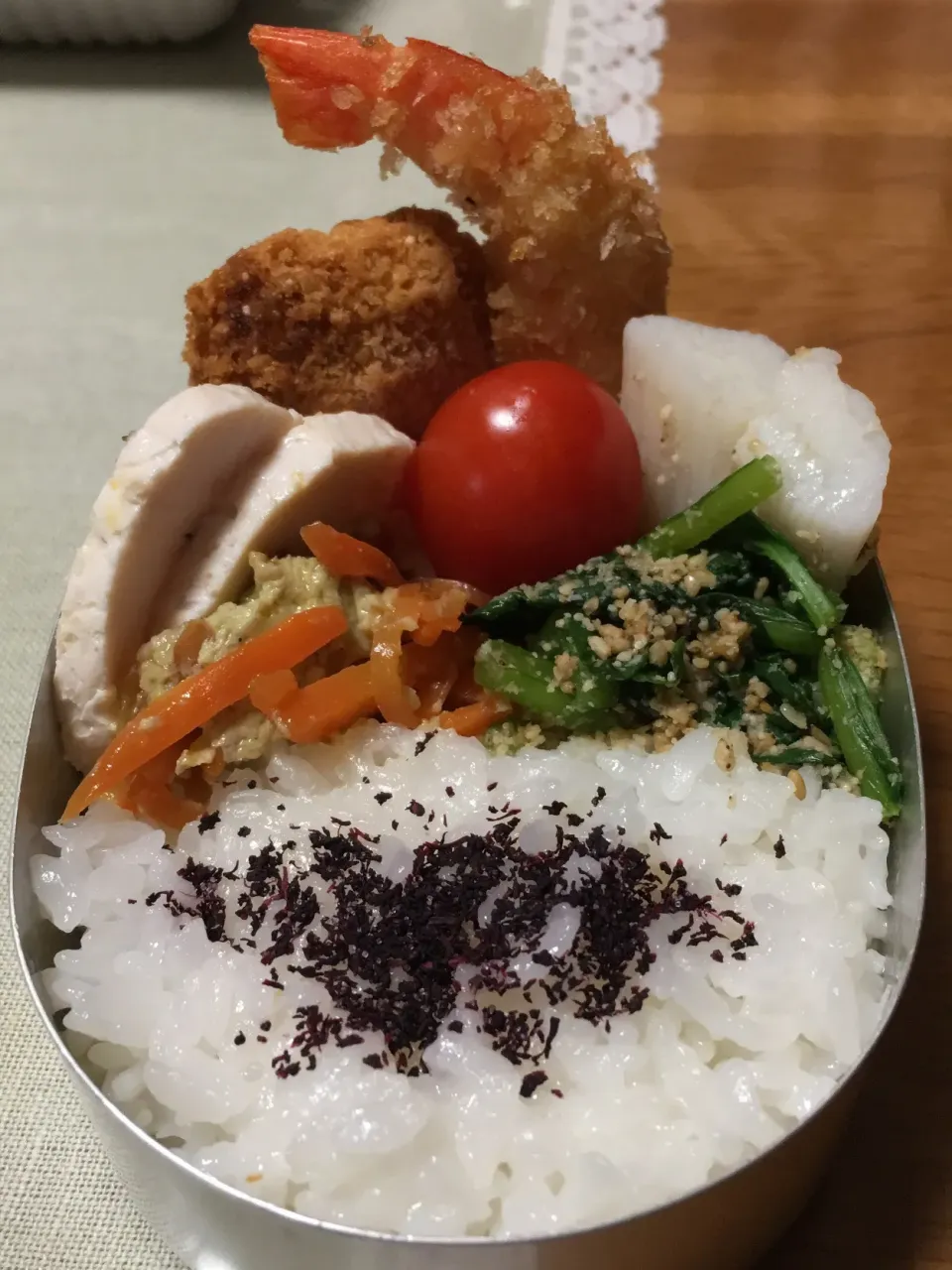 Snapdishの料理写真:ミックスフライ弁当|おひさま屋さん