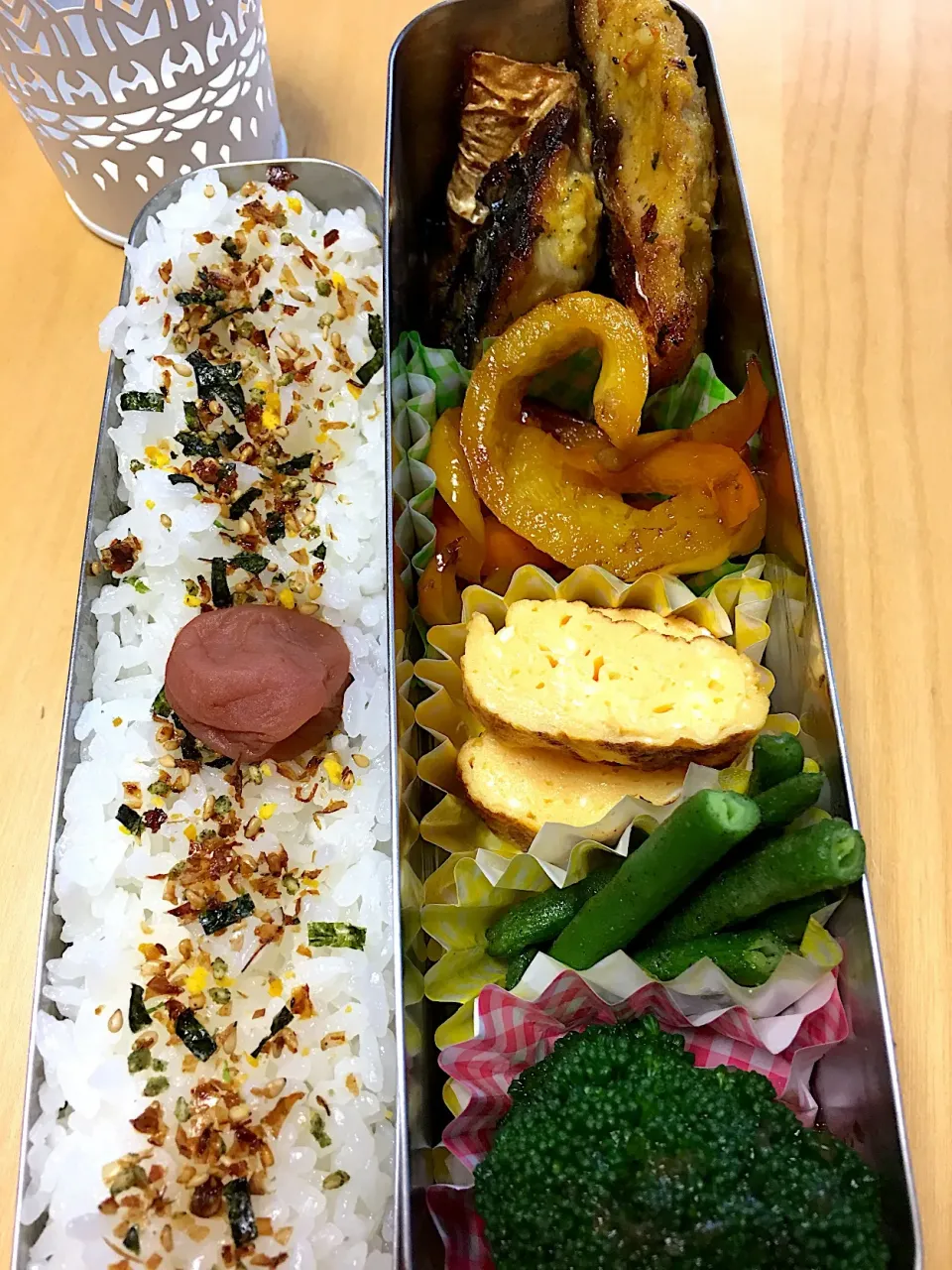 鯖のカレーソテー パプリカきんぴら 卵焼き インゲン炒め ブロッコリー🥦弁当。|Kumiko Kimuraさん