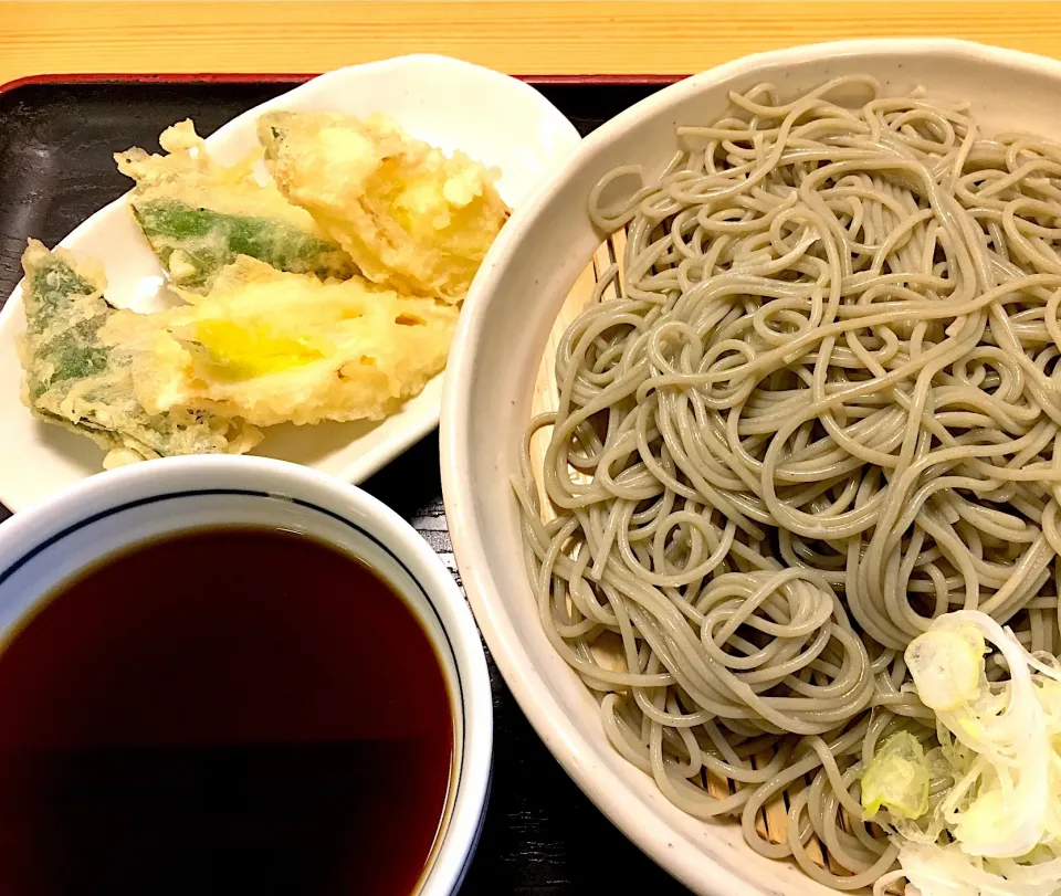 立食いそば手帳 名店120［首都圏編］越後十日町そば がんぎ三田店（三田）下仁田葱天蕎麦（冷）171219|ゆうじ.さん