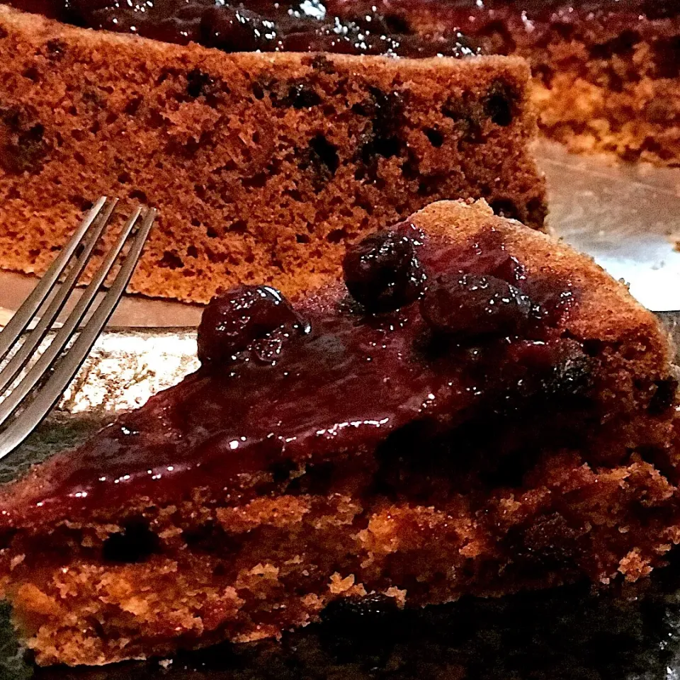 Caramel Mixed Fruit Cake topped with Blueberry Jam #homebaking  #chefemanuel. #homecooking|Emanuel Hayashiさん