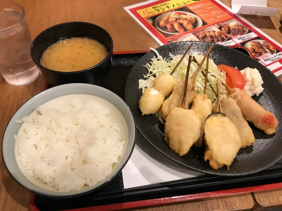 串カツ定食|手品先輩さん