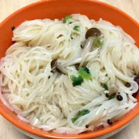 Snapdishの料理写真:きのこそうめん|芝辻健二さん