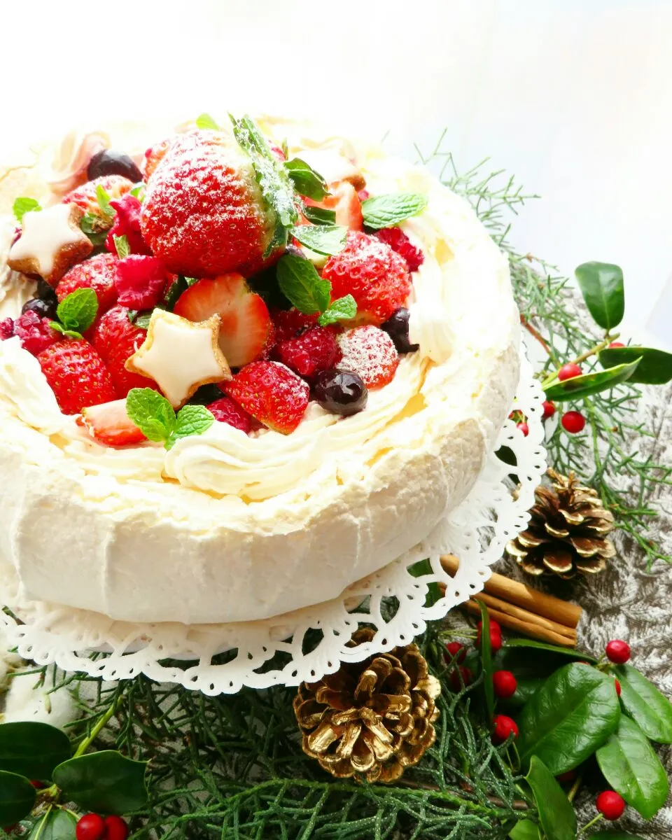 ニュージーランドのクリスマスケーキ【クリスマスパブロバ/pavlova】|ルシッカさん