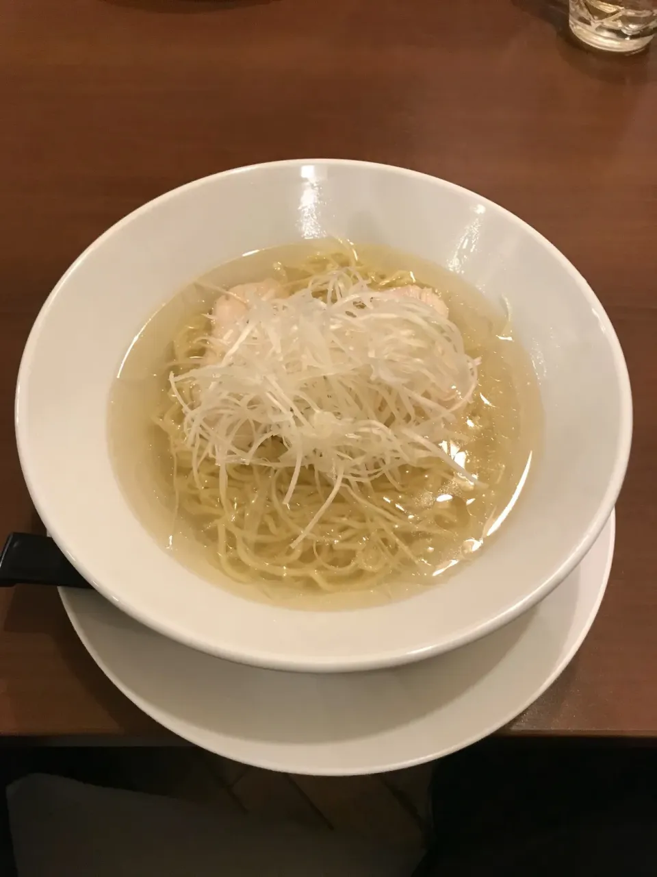 まるはちラーメン 塩ラーメン|ZekeSe7enさん