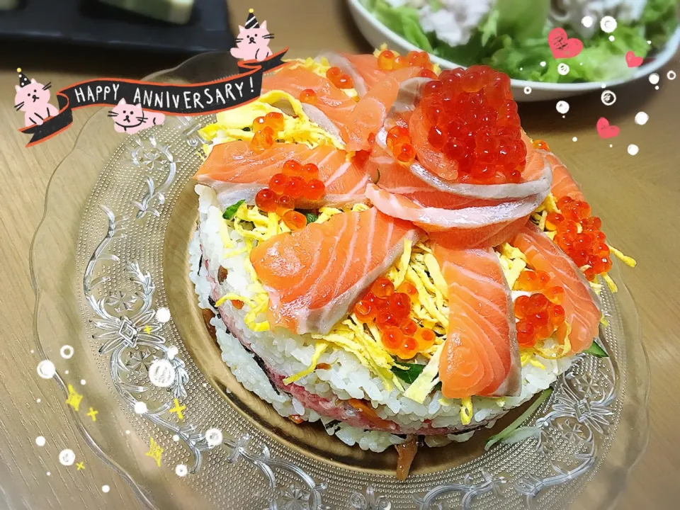 Snapdishの料理写真:お寿司ケーキでお祝い🎂🍣|みきぴょん♪さん