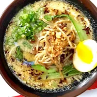 Snapdishの料理写真:Spicy Tantanman Ramen|Humberto f. gonzalezさん