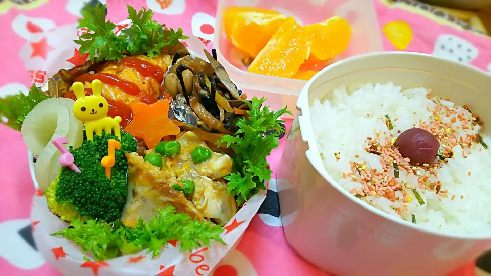 父ちゃんの今日のサラメシ
煮コロッケ弁当
 #煮コロッケ #スパオムレツ #ひじき煮|Naomi Furuyaさん