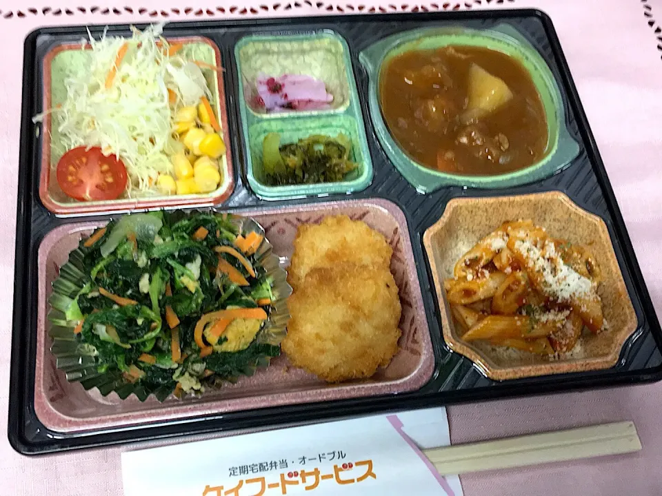 ごちそうビーフシチュー 日替わり弁当 豊川市豊橋市の一部エリア宅配|Naokazu Kuritaさん