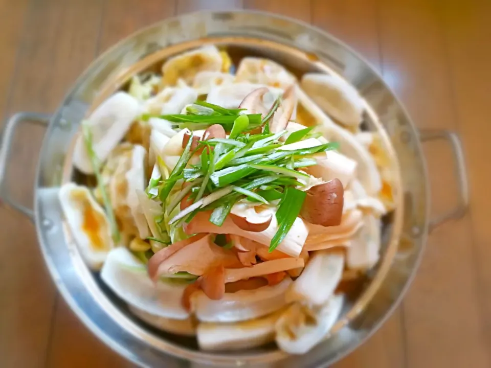 ♪モツ鍋スープで作った餃子鍋|Tadasukeさん